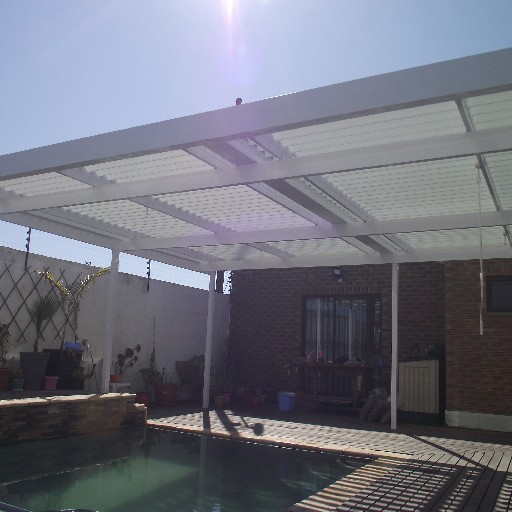 TR Awnings Logo