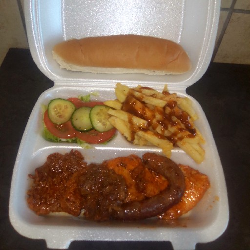 CHICKTAY'S GRILLS Logo